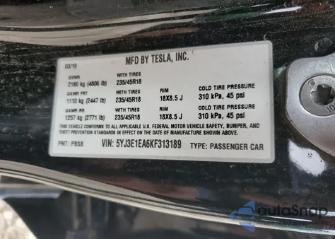 2019 Tesla Model 3 z USA, uszkodzony, nr VIN 5YJ3E1EA6KF313189
